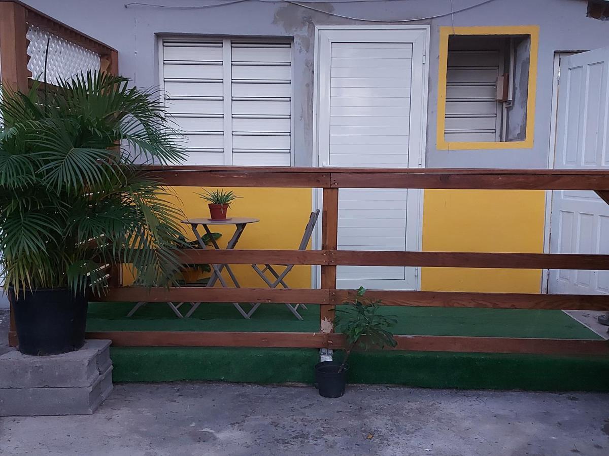 Le Dominad Bas De Villa 700M Du Bain Chaud Canalsat Gratuit Parking Prive Gratuit Wi Fi Gratuit Bouillante Exterior foto